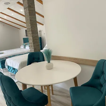 아파트 Yugoslavija Lux 3