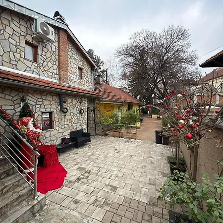 Yugoslavija Lux 3 * Aleksandrovac